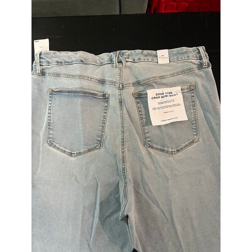 NWT 22 Plus Good American Indigo715 Good Legs Cropped Mini Bootcut Jeans - Picture 6 of 7